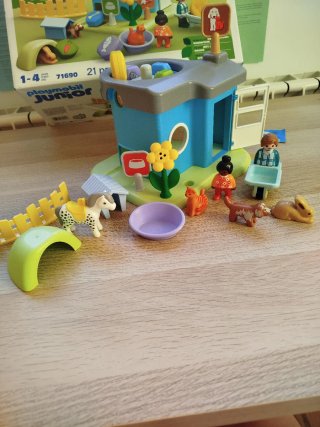 Playmobil Junior 71690 COMPLETO IMPECABLE