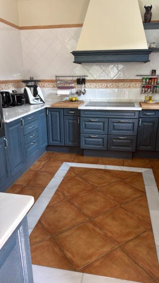 Cocina LOGOS completa azul y blanca !negociable!