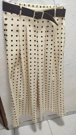 Pantalón palazzo lunares beige y marrón