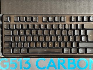 Teclado Logitech G513 Carbon RGB Mecánico
