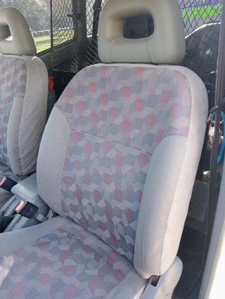 Asiento delantero izquierdo Nissan Terrano