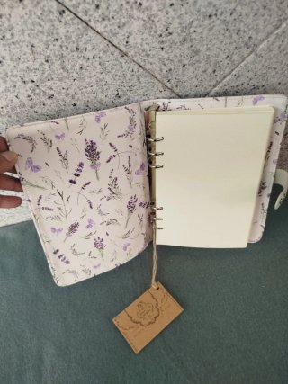 Agenda Sweet Candy com capa ilustrada