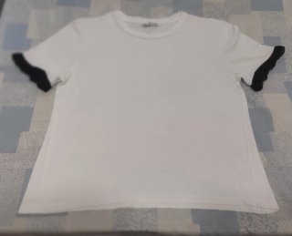 Lote 3 Camisetas por 5 €. Talla M.