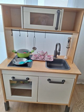 Cocinita de madera IKEA
