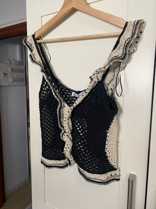Top Zara Crochet Negro y Beige