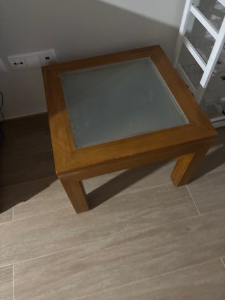 Mesa auxiliar madera y cristal