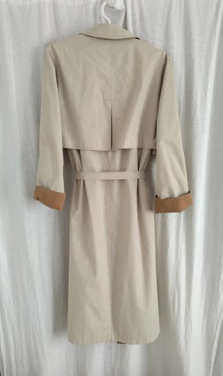Abrigo Trench Coat vintage beige y rosa