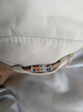 Abrigo Trench Coat vintage beige y rosa