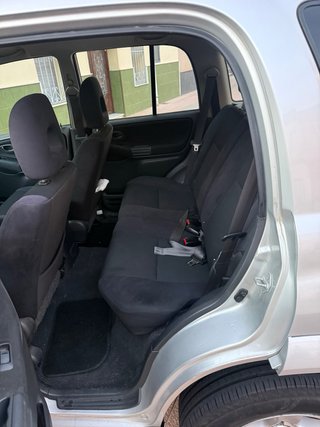 Suzuki Grand Vitara 2003