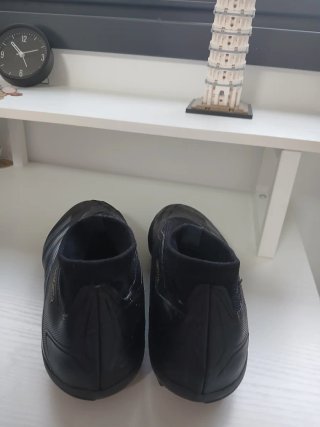 Botas de fútbol Predator gama media, Talla 41 ⅓