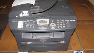 Impresora multifuncional Brother con fax
