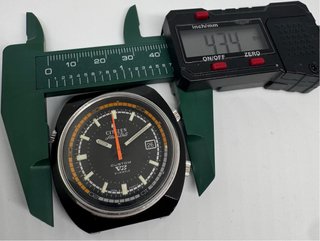 Reloj Citizen Alarm Date Custom V2 Automatico