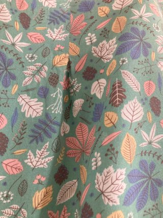 Vestido estampado hojas verde