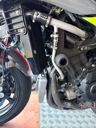 Yamaha R6R 2009