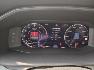 Fantástico Cupra de 150 CV con techo solar