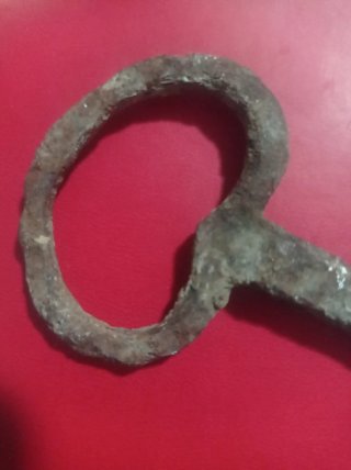 Llave antigua de hierro forjado 15 cm