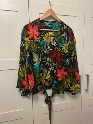 Kimono floral negro talla única