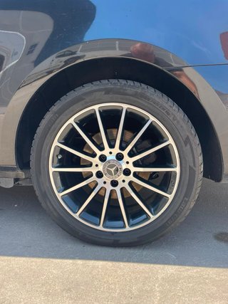 Llantas con neumáticos Mercedes clase V  W447
