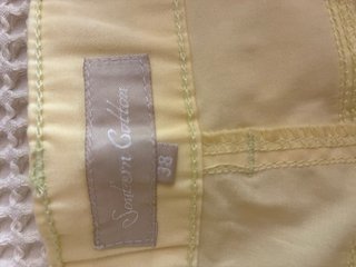 Conjunto Top Blanco y Pantalón Amarillo