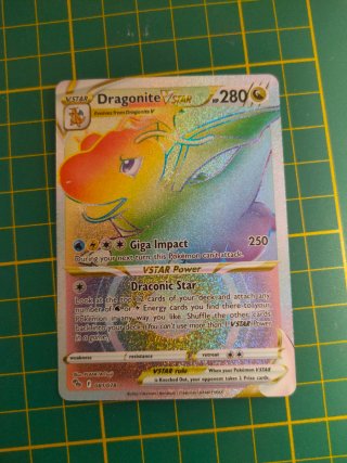 Carta Pokémon Dragonite VStar