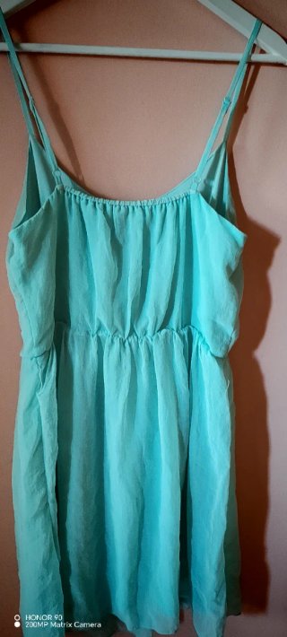 Vestido Turquesa Tirantes. Marca Bershka .Talla L