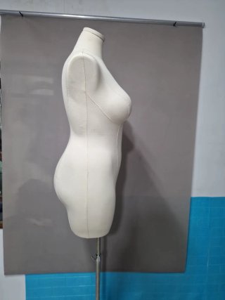 Maniquí de costura profesional