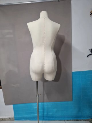 Maniquí de costura profesional