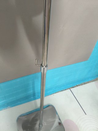 Maniquí de costura blanco