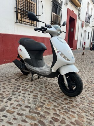 Piaggio Zip 50 2t Blanca