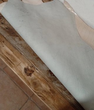 Piel de vacuno con relieve