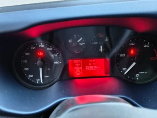 IVECO DAILY 35C15 3.0 L3H2 2019