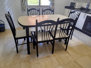Mesa y 4 Sillas Cocina