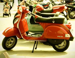 Vespa 400KM