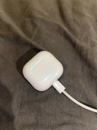 Airpods 4 ANC Apple Bianche