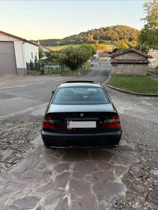 BMW Serie 3 320D E46 2004