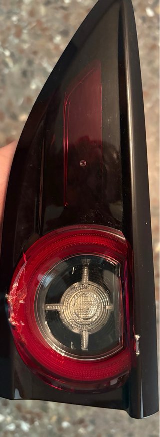 Faro trasero derecho Mazda 3