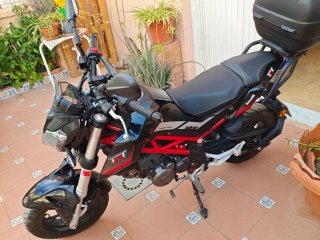 Benelli TNT 125 Negra