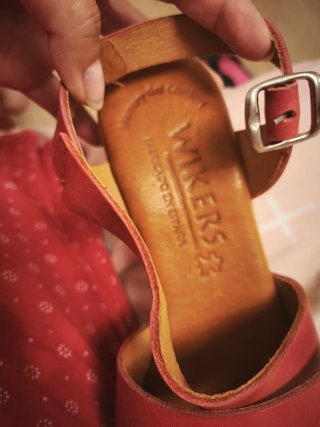 Sandalias de piel WIKERS rojas