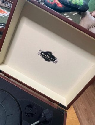Tocadiscos Maleta Auna marrón de piel