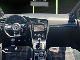 Volkswagen Golf GTI Performance 2.0 TSI 169 kW (230 CV)