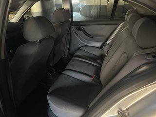 SEAT León 1.6 Signo