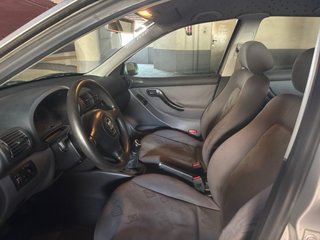 SEAT León 1.6 Signo
