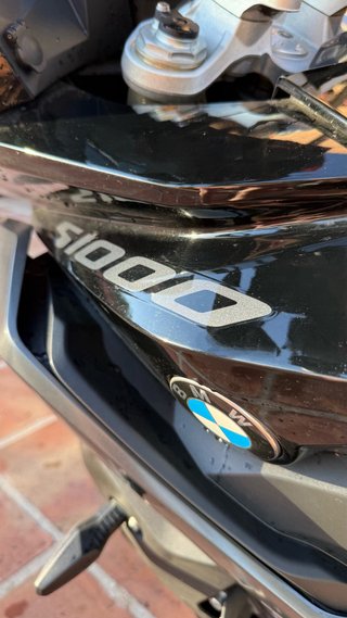 BMW S1000XR 2021 Negra