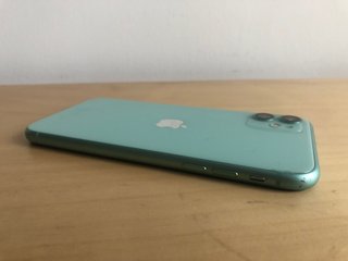 iPhone 11 64GB Verde