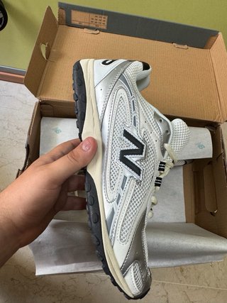 New Balance 204L Blancas/Platas