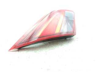 Piloto trasero opel 13428451 corsa e x15 22121998