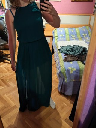 Vestido fiesta verde Zara pedrería