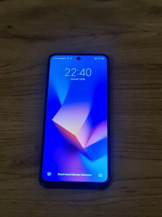 Redmi Note 9 Pro + 8 custodie.