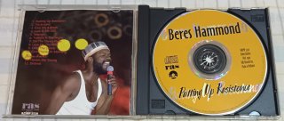 CD Beres Hammond - Putting Up Resistance