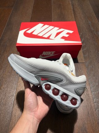 Nike Air Max DN SE Grey University Red 41